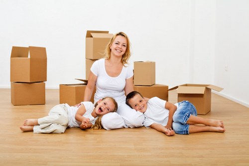 Packing and loading support for a Woodside Park move